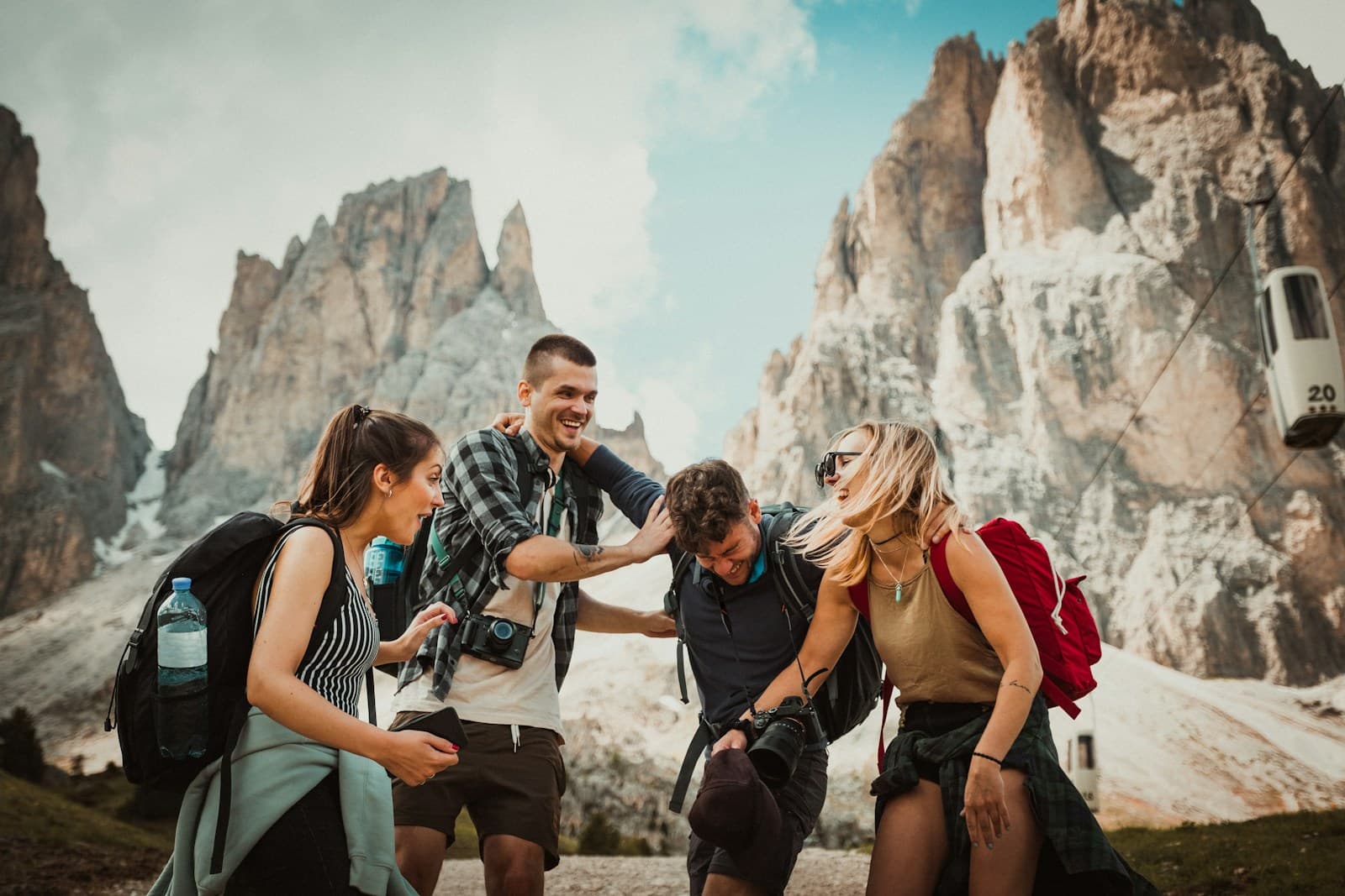 Viajar em Grupo: Porque Muda Tudo (e Quando Não Compensa)