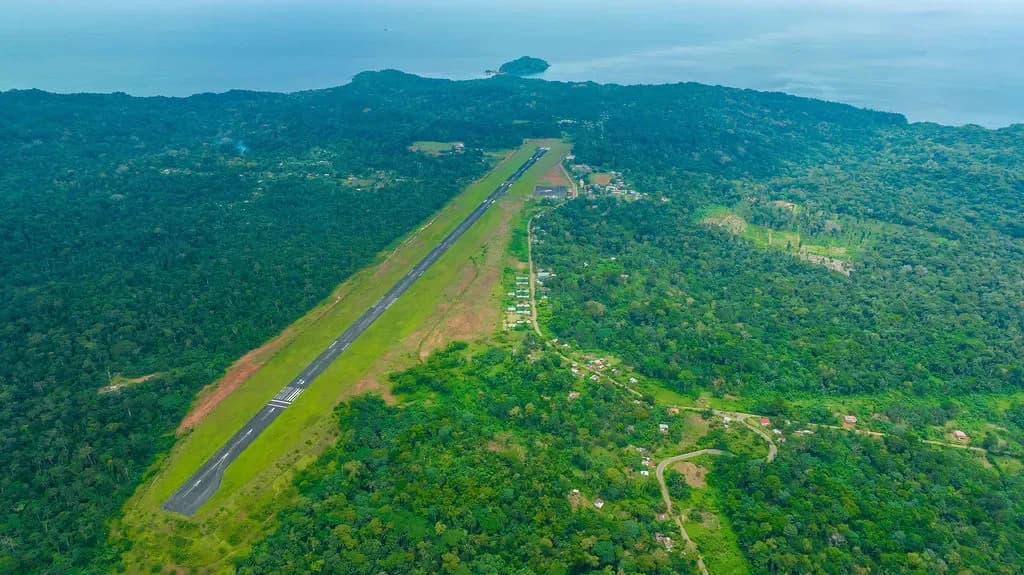 Como Chegar à Ilha do Príncipe: Voos, Horários, Bagagem e Preço (2027)
