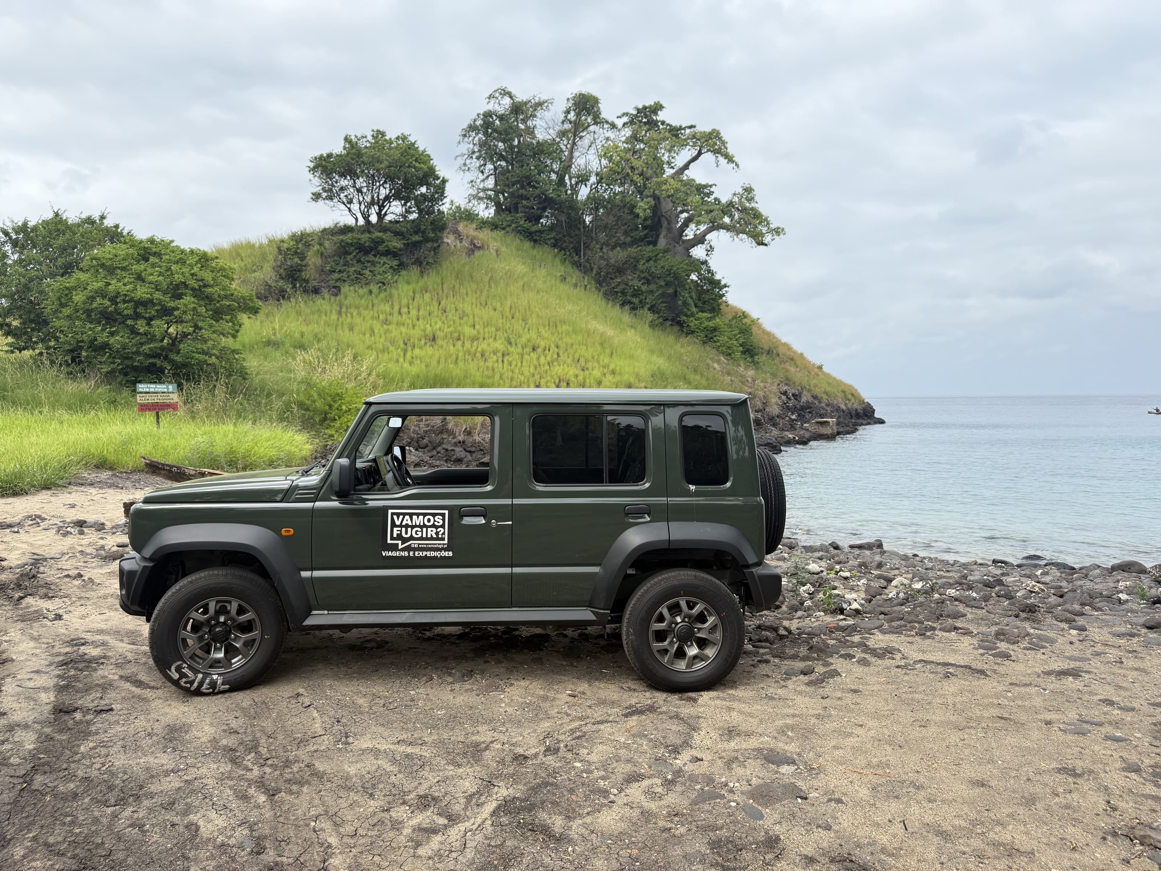 Aluguer de Carro em São Tomé (5)