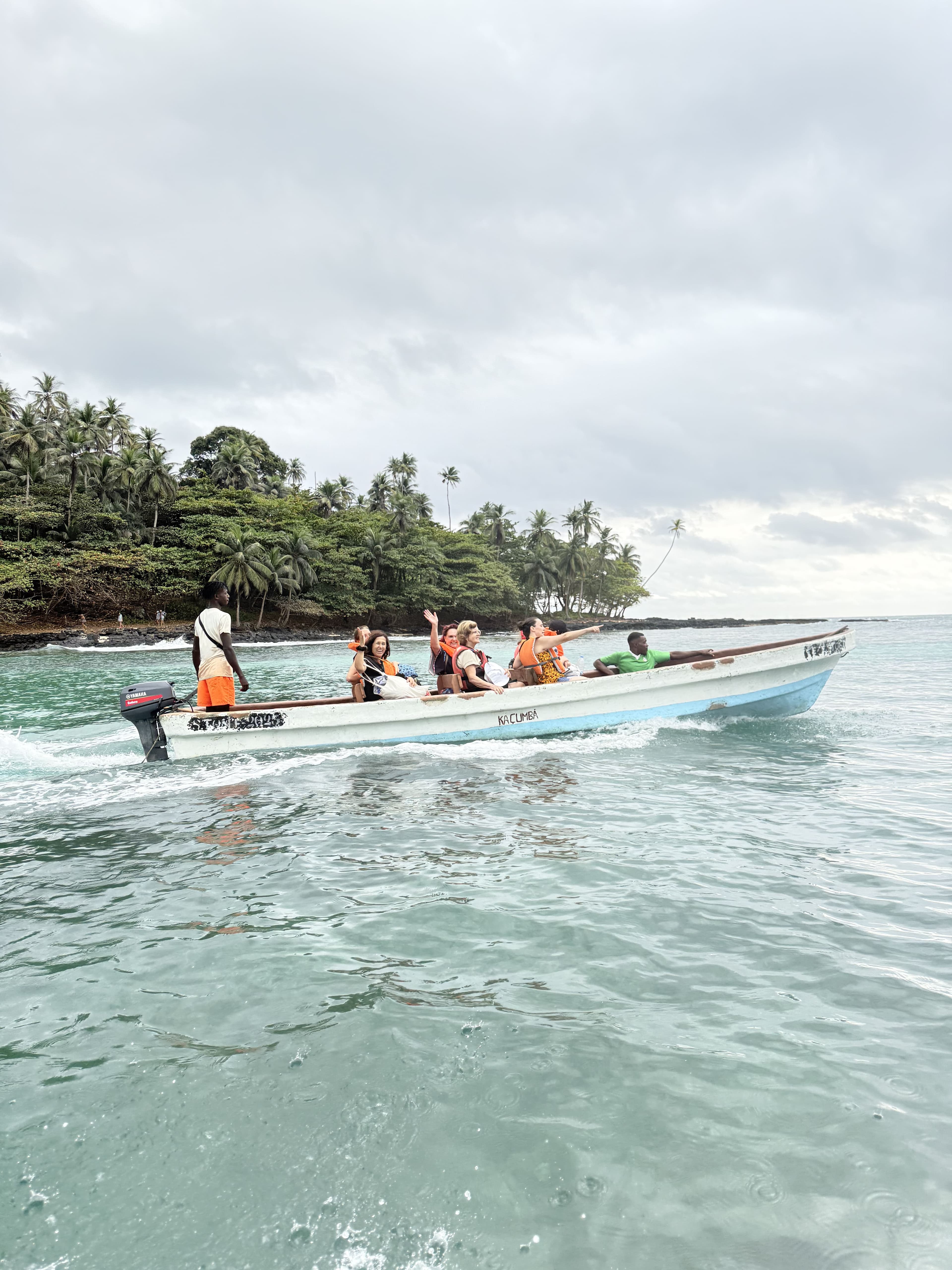 Aluguer de Carro em São Tomé (6)